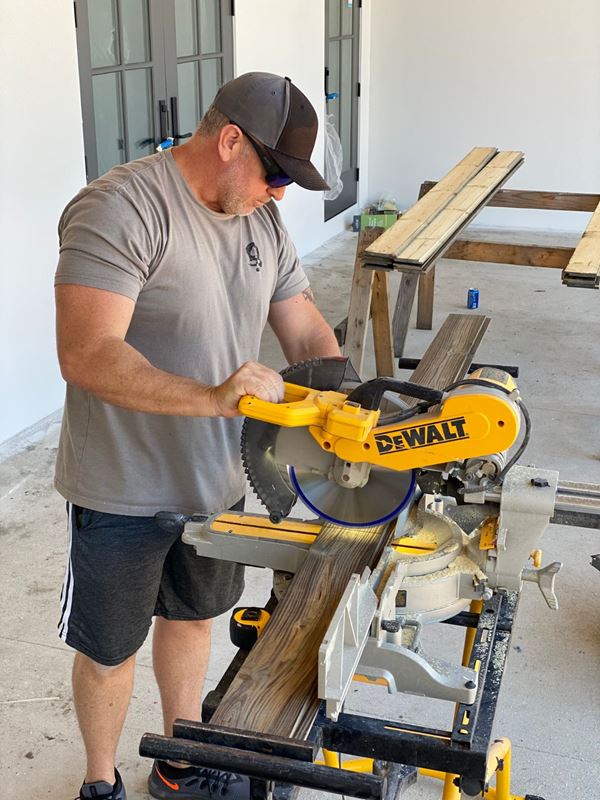 shiplap ceiling install