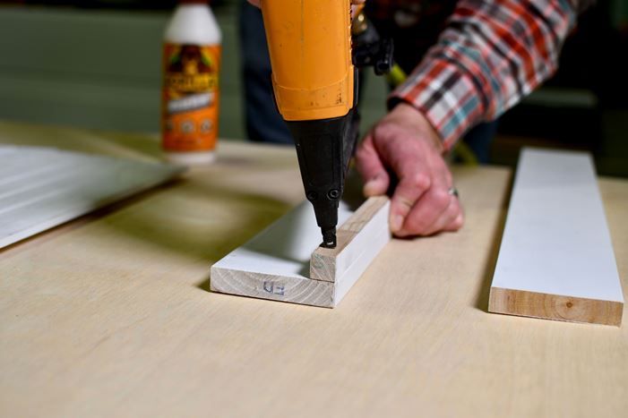 Gluing wood pieces together 2