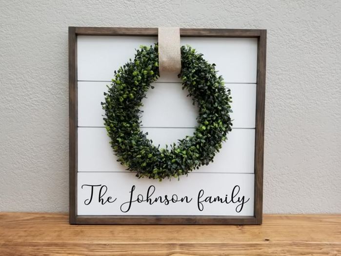 Shiplap Sign Wreath_SignandWineCo