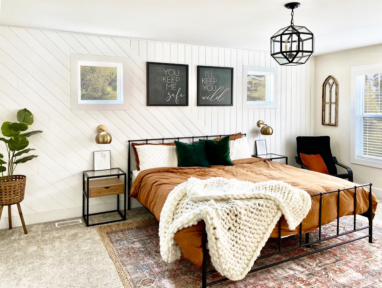 White shop shiplap bed