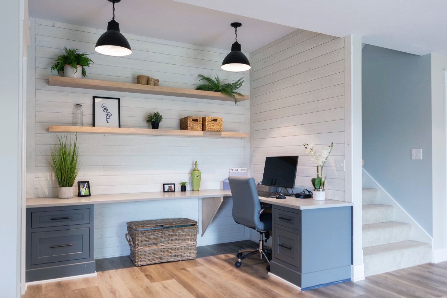 Rustic White Shiplap_1x6 Desk Area3