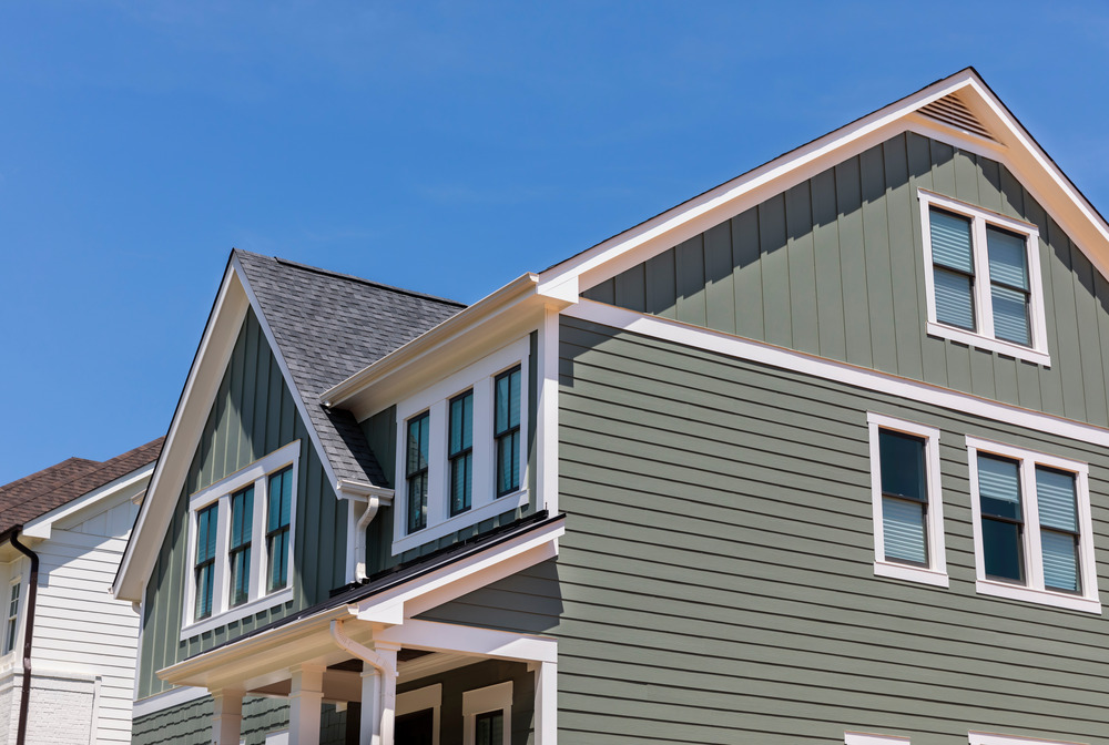 Edge-PrimedTrim-GreenSiding