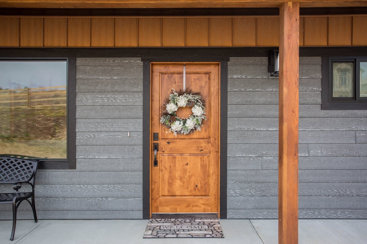 LP-Deep-Grain-Door-1
