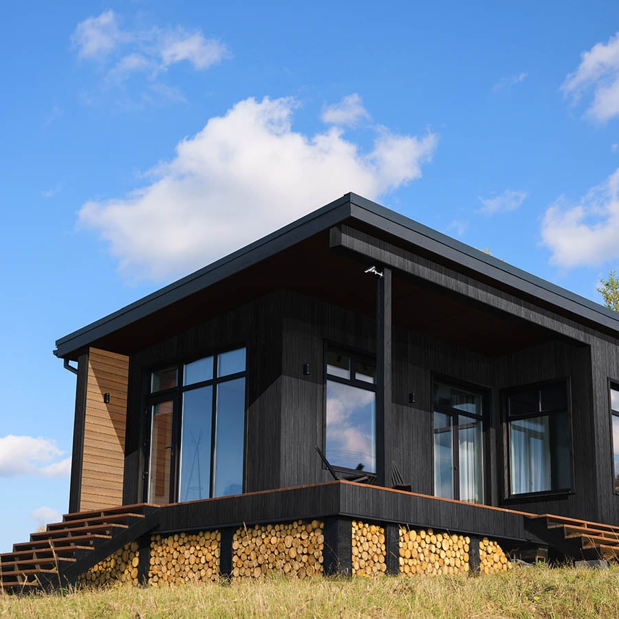 Edge_ForgeWood_Coal_Tungsten_Lifestyle