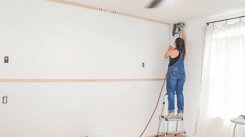 DIY Installing Vertical Shiplap 1