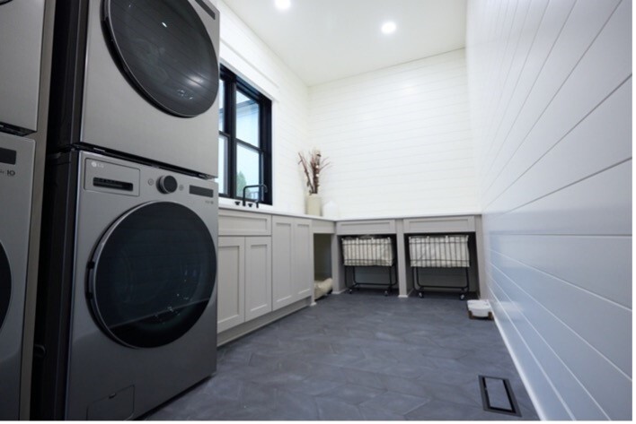 Knoxville Dream House laundry room featuring Timeless Farmhouse White shiplap, Picture